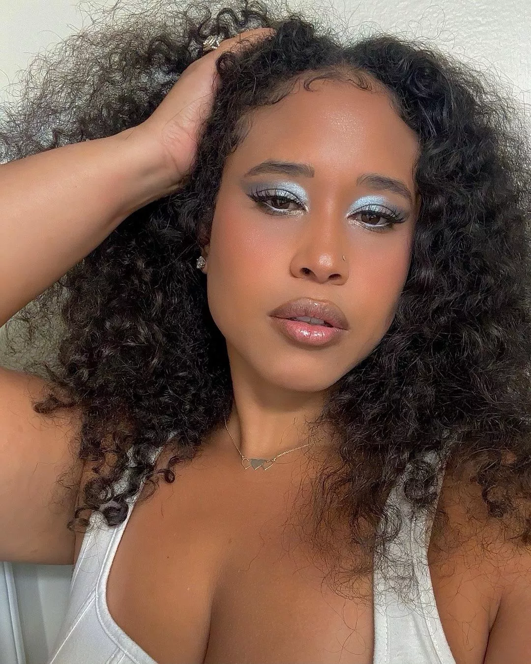 I know I make you weak💸 posted by AquaPrincessB