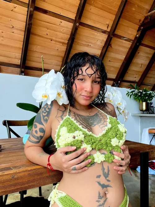 I'm getting more and more used to seeing my face like this. by BadJasmine1