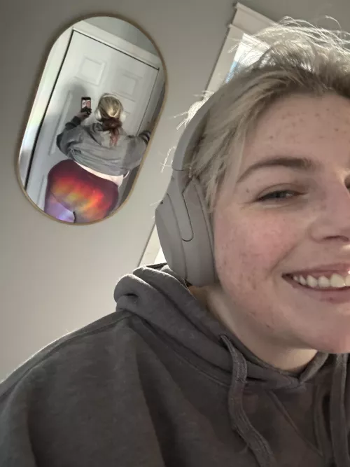 It's my birthday 🥰 by massivemegan