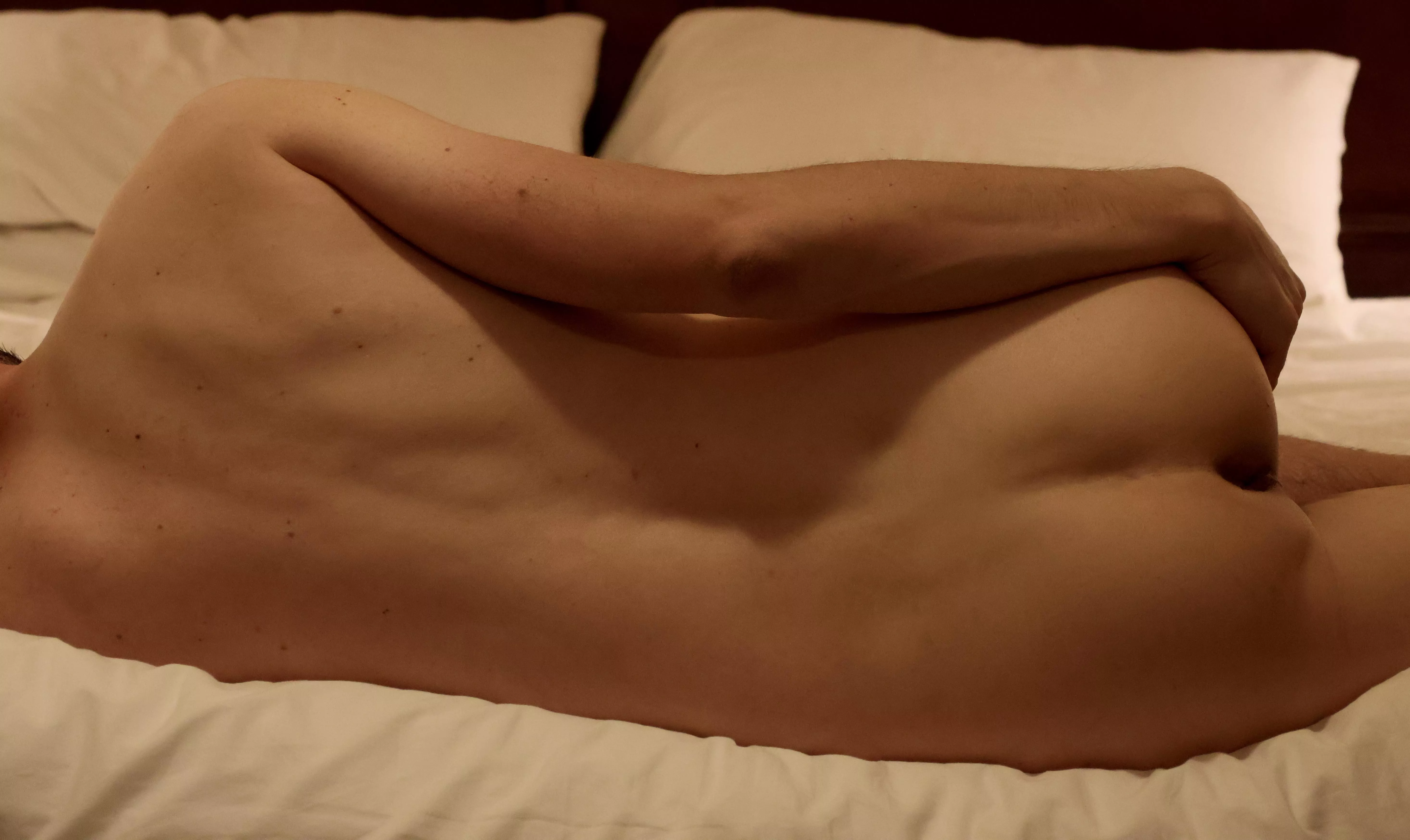 Lazy morning spooning? posted by onlythrow952