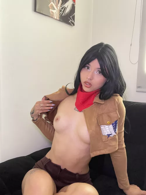 Mikasa from Attack on Titan by yours truly! (waifuxwillow) by waifuxwillow