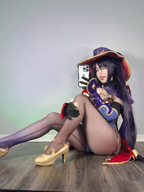 My Mona Cosplay [Genshin Impact] (Emfoxpng) by Emfoxpng