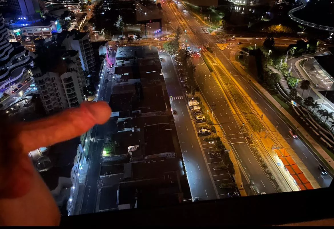 Sucking cock in New Farm … GH or room your choice! posted by GHDudes