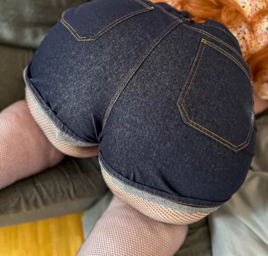 Superbooty and fishnets by curvy_cinnamon