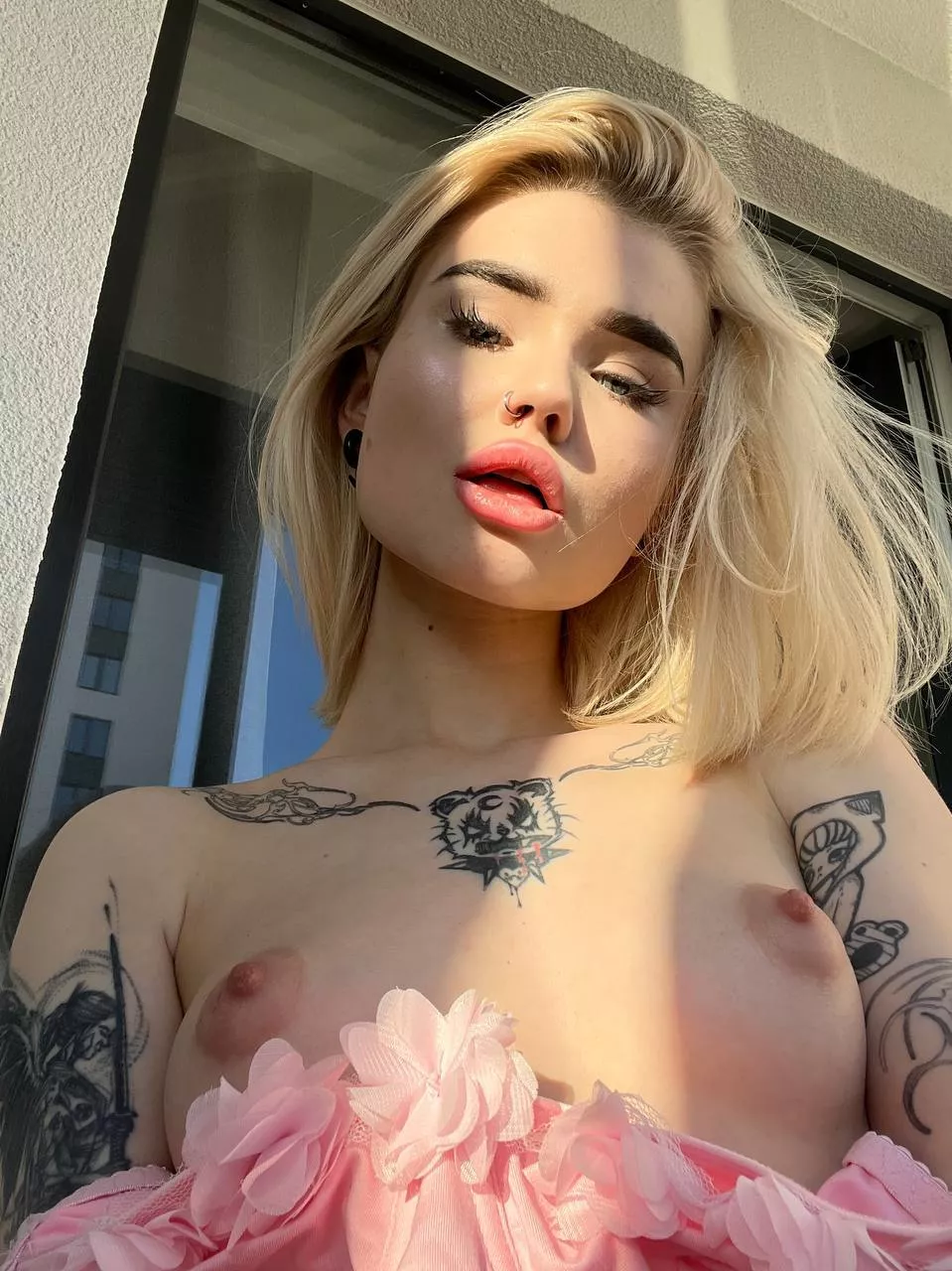 Trying to make you fall in love with me just with my puffies posted by JulilaHottie