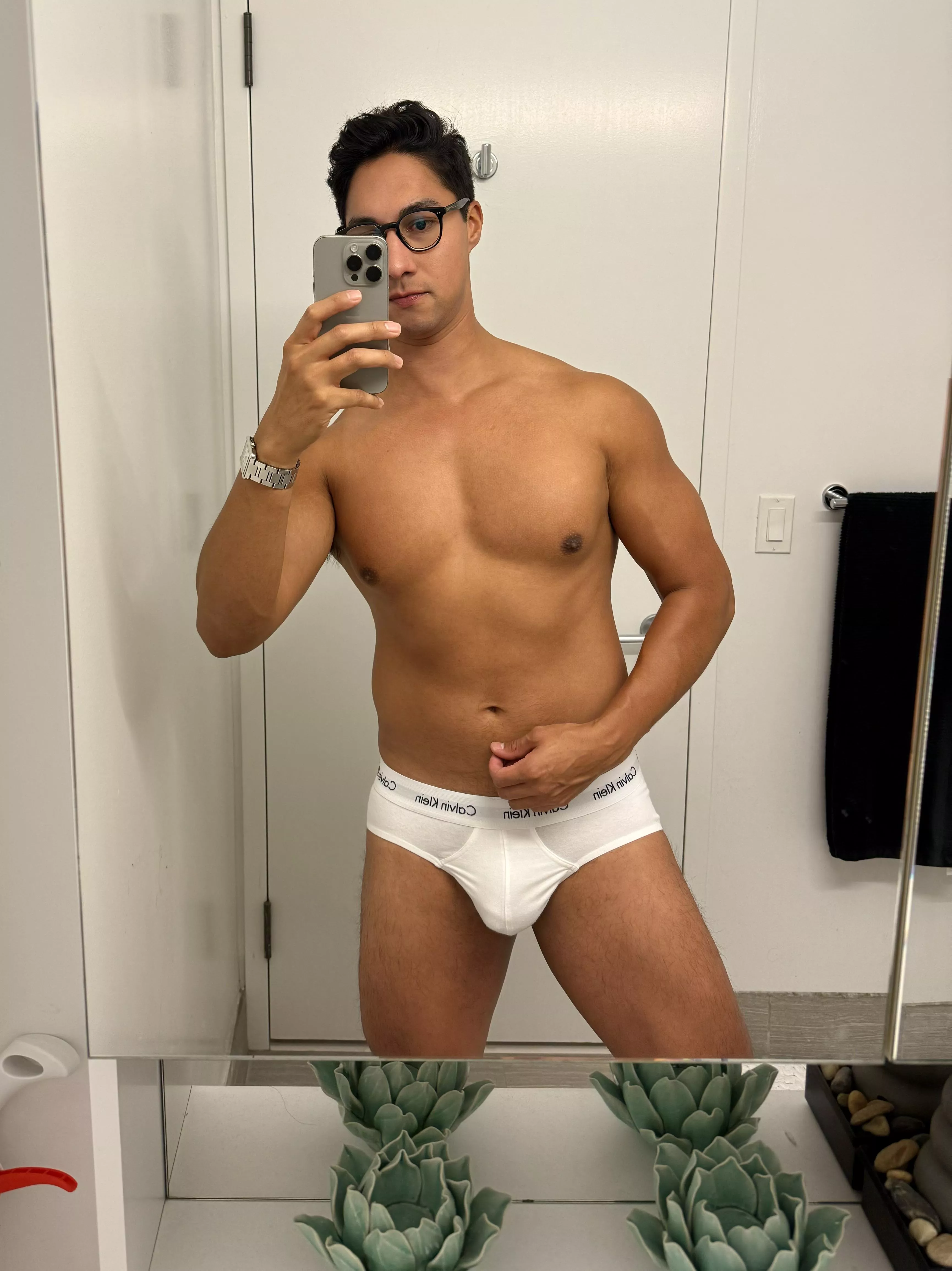 White briefs  posted by Gpardo93
