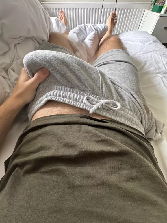 (20) morning wood anyone?  posted by Material_Oil7678