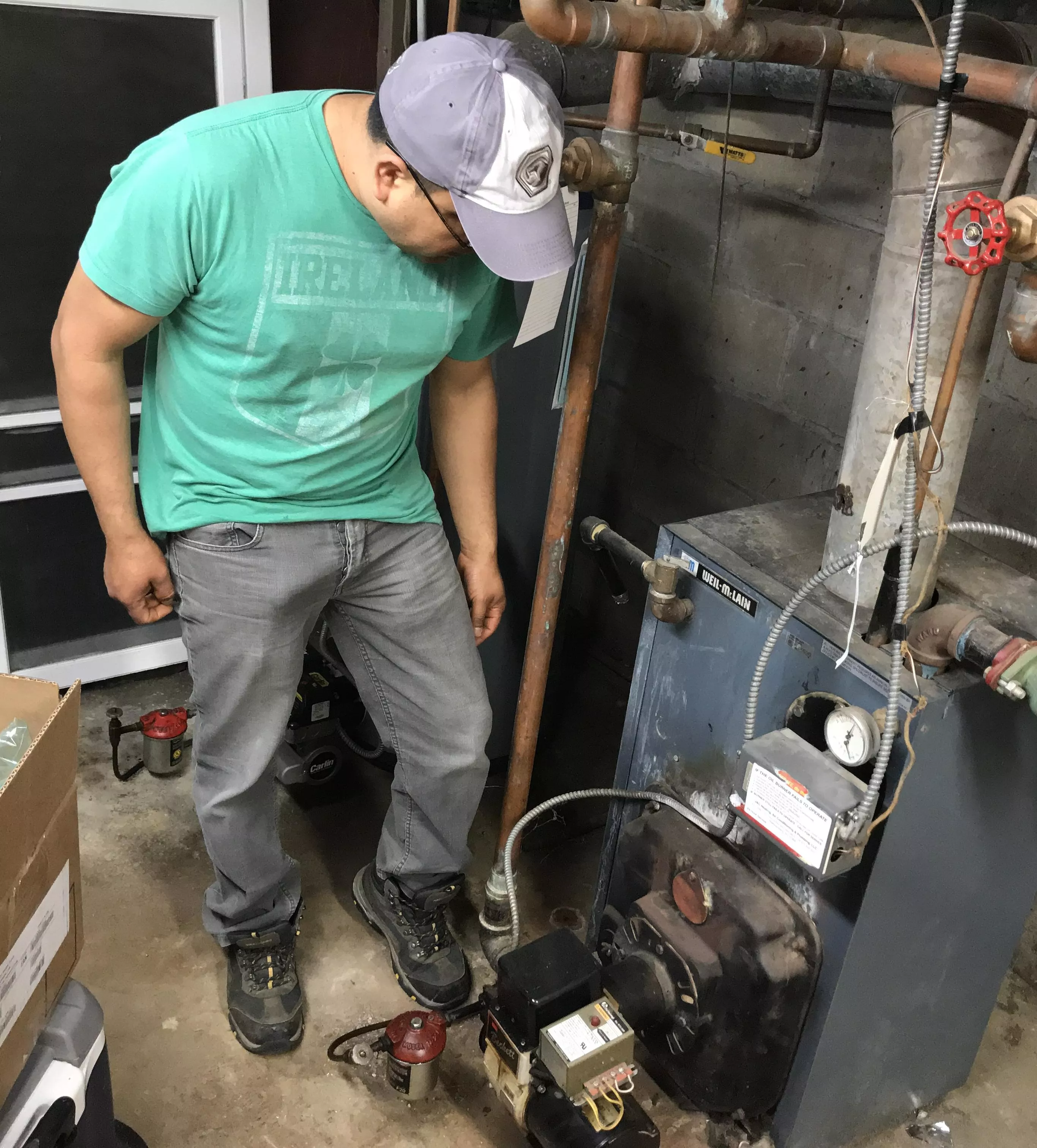 At work posted by Carlos3783