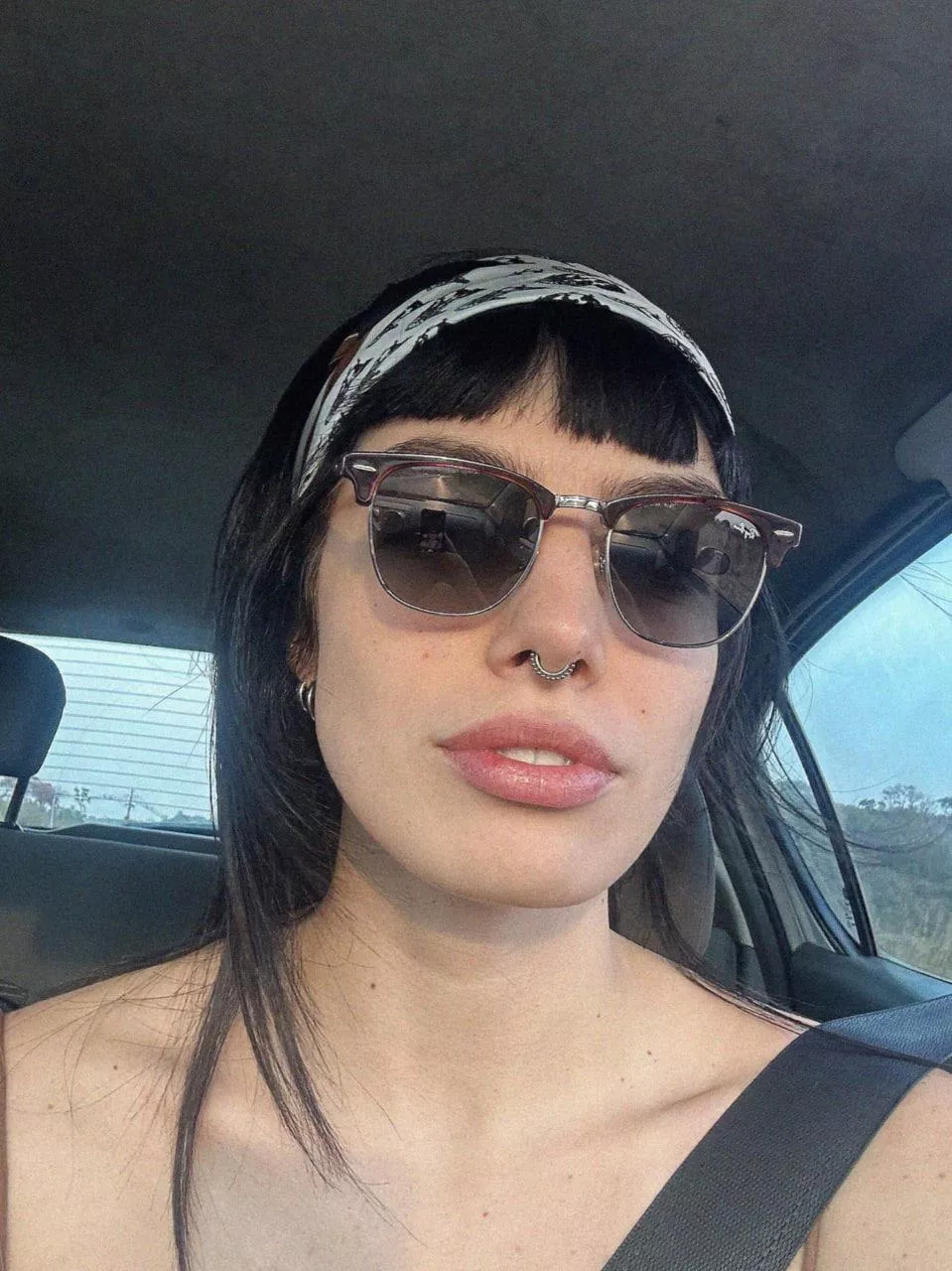 cruising through life, but I wouldn’t mind a little detour with you....23f posted by SweetSeraphs