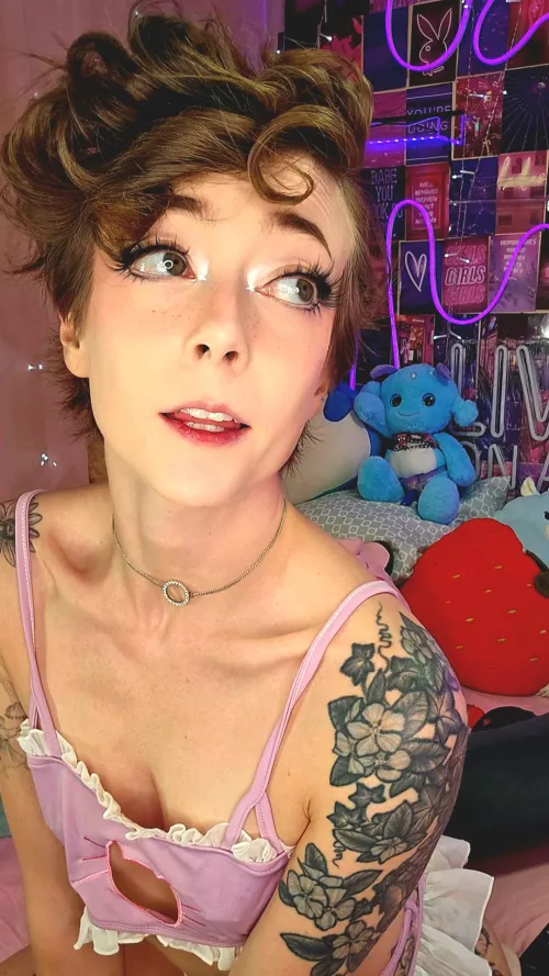 🌈Good morning! Believe in yourself today!✨ 🏡MOVING SALE🏡 $25 PICK 3 VIDEO BUNDLE😍 At Manyvids.me Cyriis.org 50% off XXX OF w VIP SNAP FREE😈 I'M BACK ON SEXTPANTHER 💦 SEXTPANTHER.COM/RILEYCYRIIS  by littlerosexo