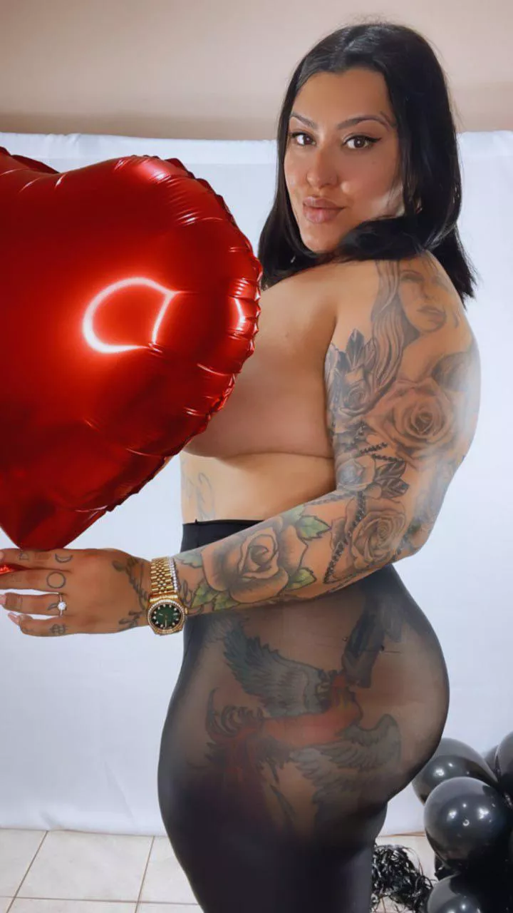 Hometownhottie posted by Internal-Skill-4699