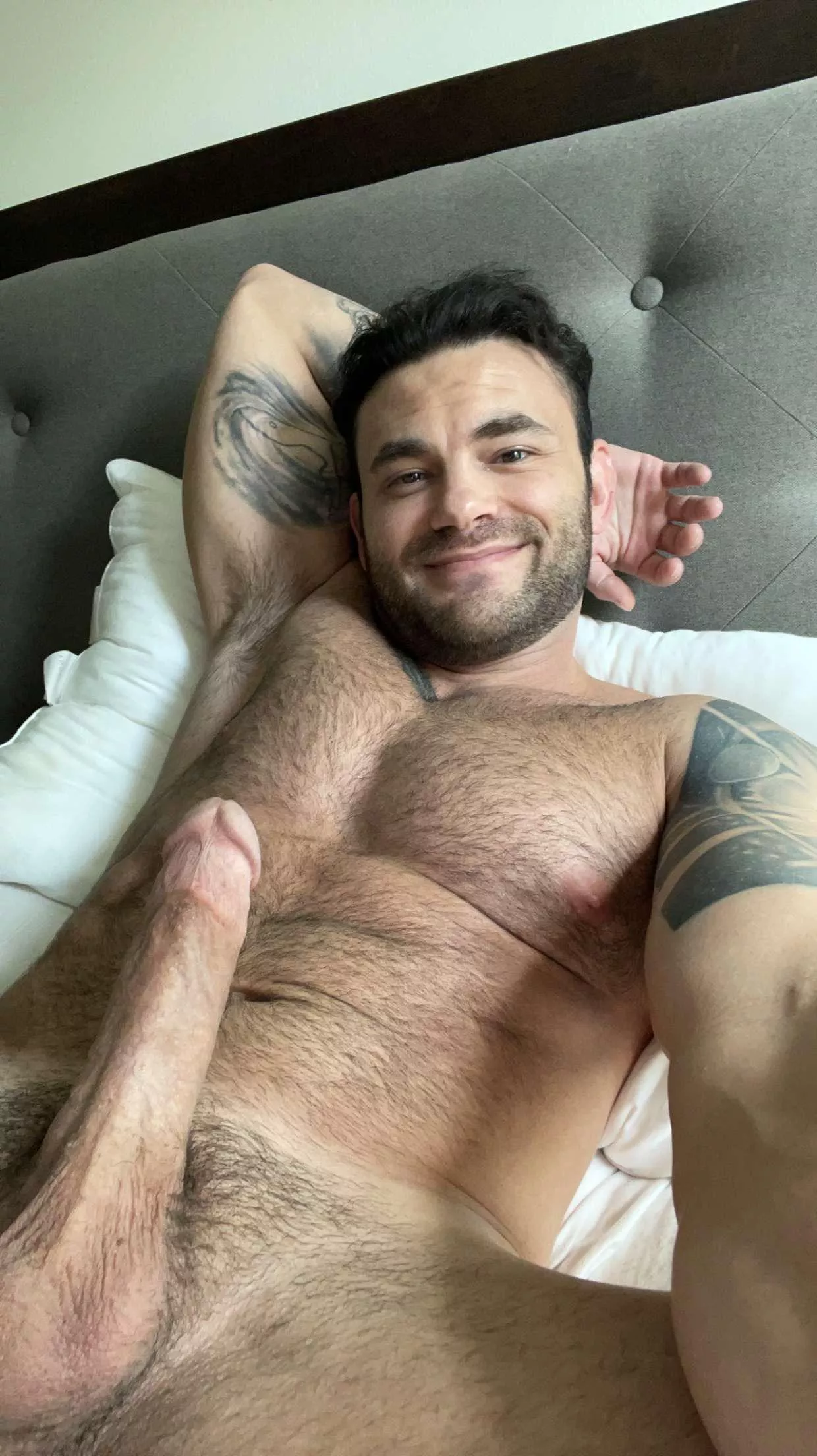 Hope you’re having a great day posted by NudeGuyX