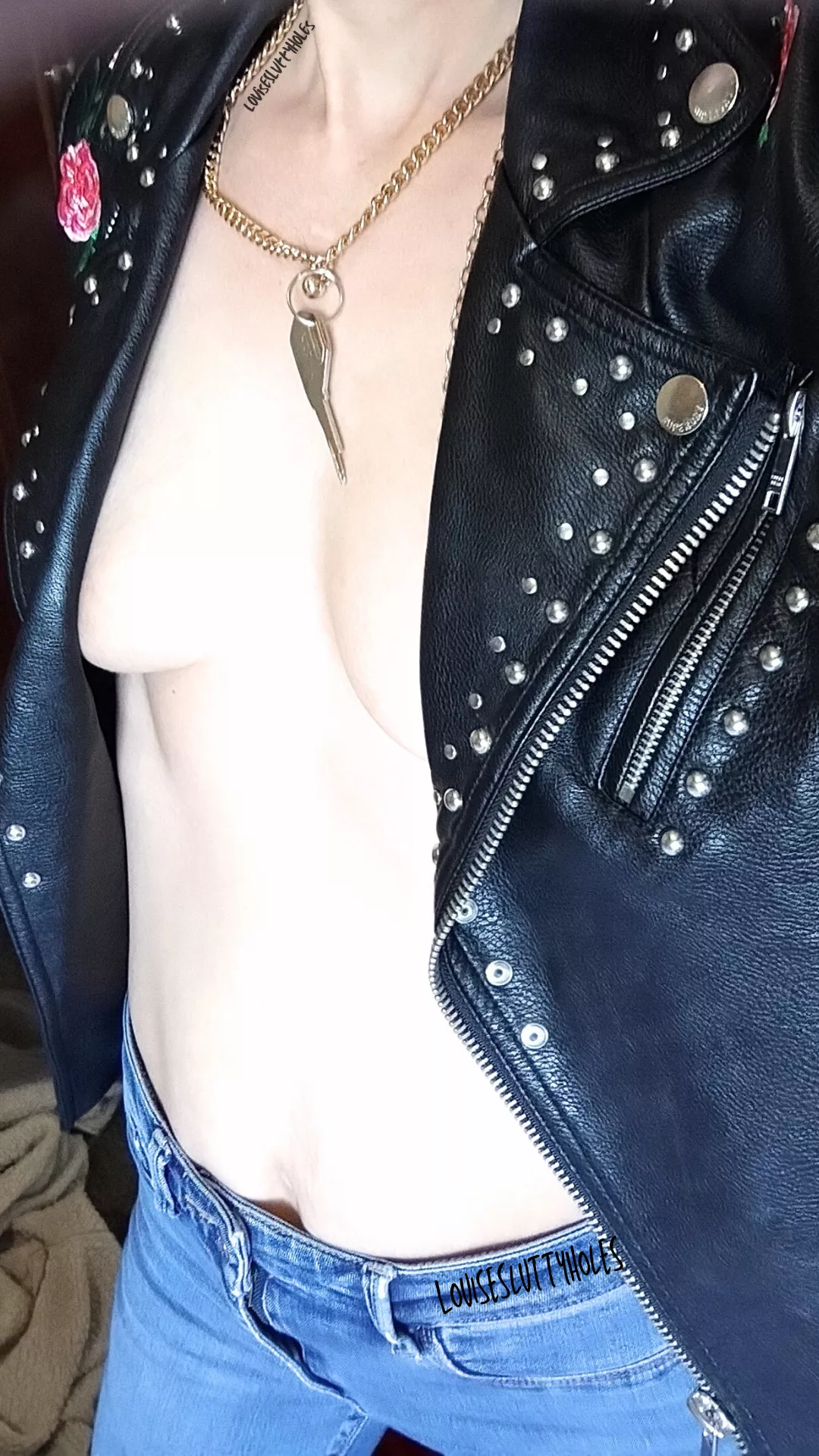 I have my phone and key but feel like I've forgotten something ...  posted by louisesluttyholes