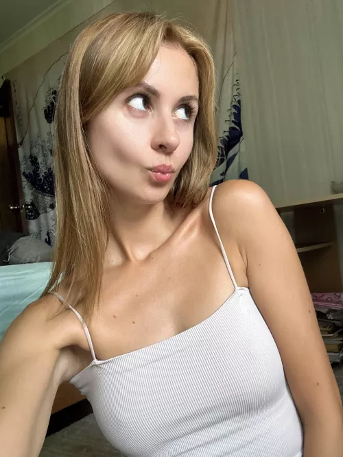 I like to take selfies like this because I'm alone by RainyPrincesss