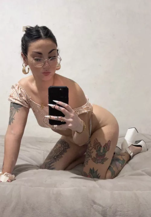 I would love to film something that makes you cum daddy by YamilaMailen