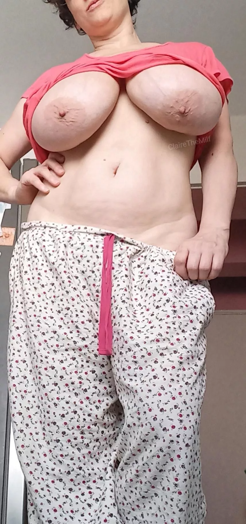 It seems I got a cold breeze  posted by ClaireTheMilf