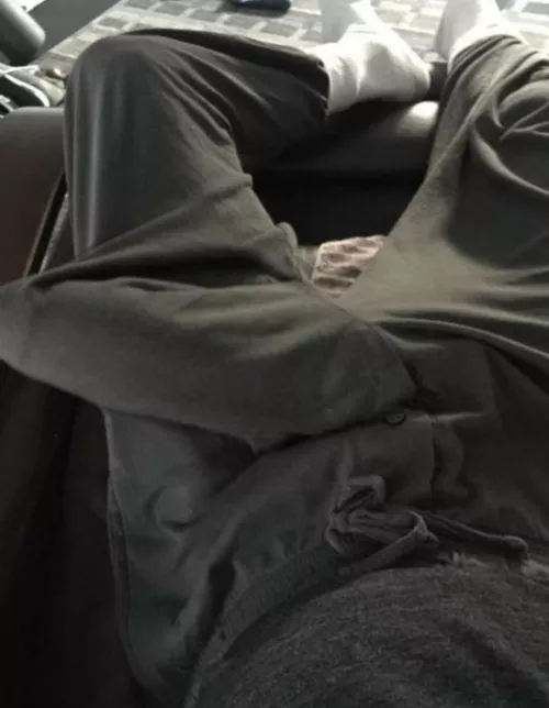 It’s hard to hide it  by Junior-Cantaloupe-65