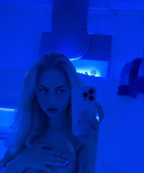 Jukse litt med fargen 🙈 by Due-Layer-9739