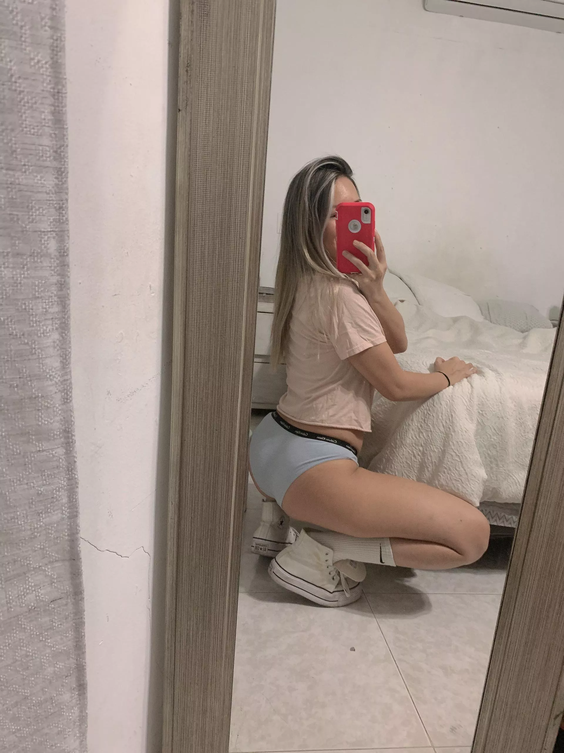 Petite Asian girl  posted by sunsunny23