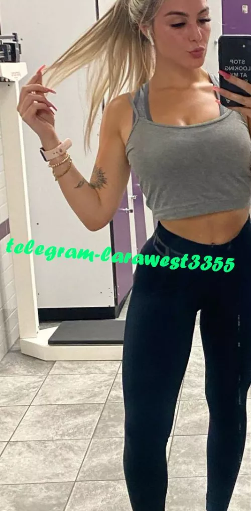 Trust me, it feels even better than it looks.💝
 by ReadyJunketa