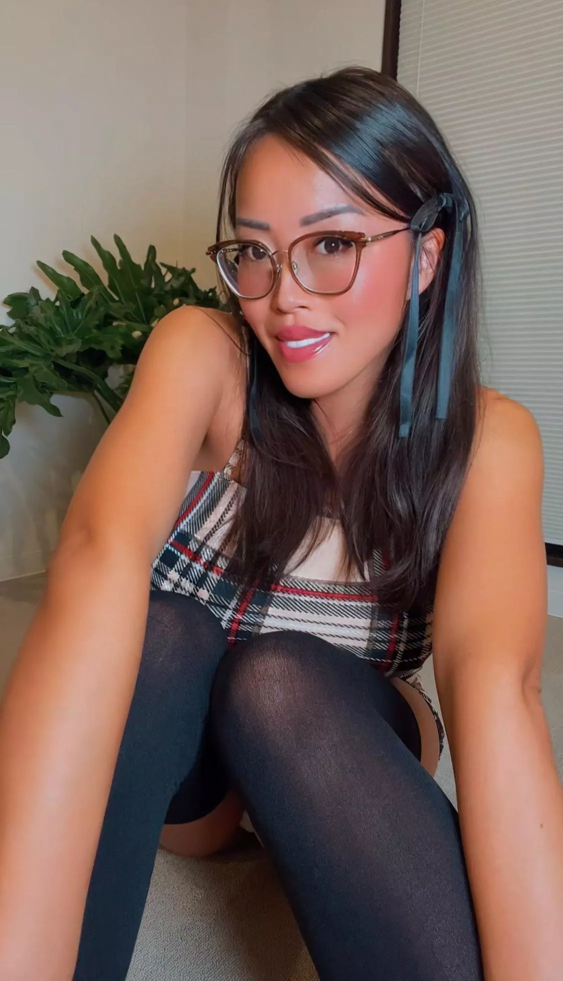 Where can I find white men who are into asian women posted by HoneyBeeHollyyy