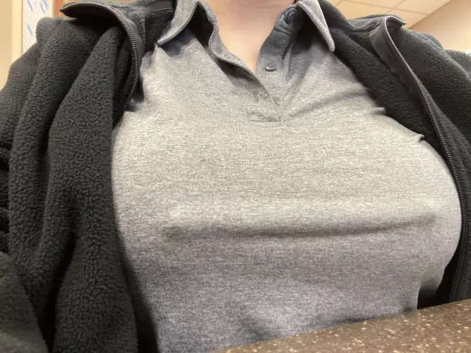 Working in a clinic can be so boring. Sometimes I gotta spice it up. 😏 by unit1298