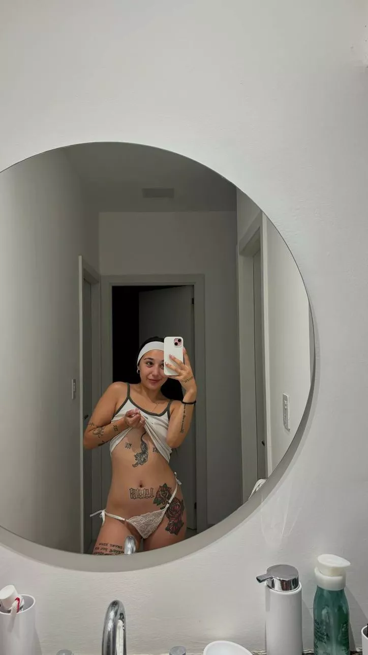 you'd be excited to be on the first date with me posted by Charming-Repair5707