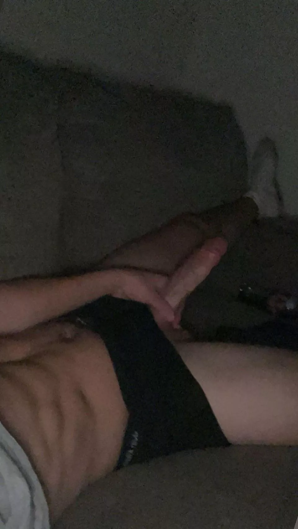 18 free finally and so horny posted by Imaginary-Menu1183