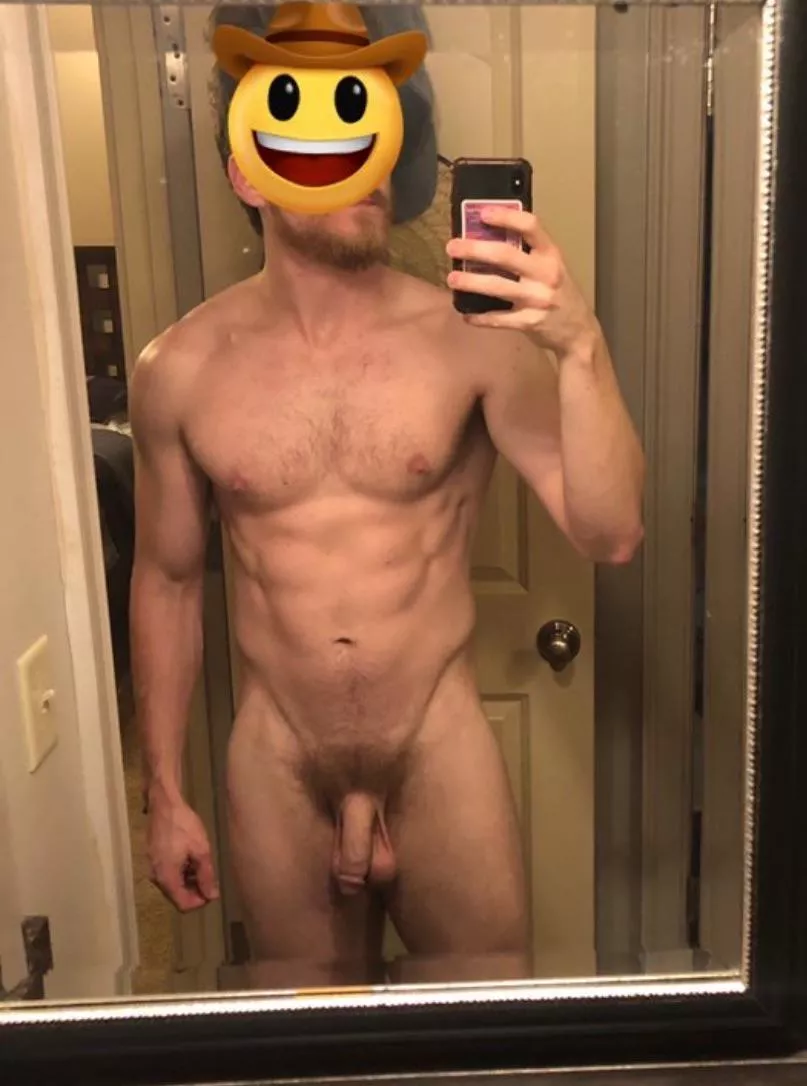 (29) looking for a sexy stud cowboy to ride 😈 posted by SortInfamous8312