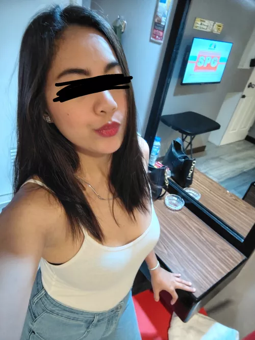 AVAILABLE NOW DM ME BABE💋 by vyvyyy27