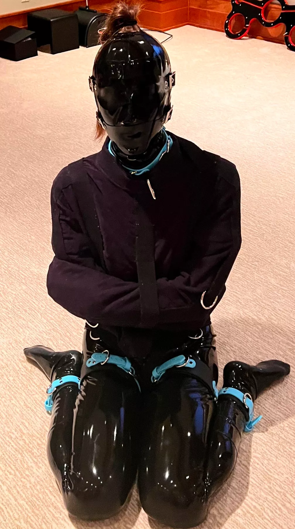 Bring covered in latex makes being bound oh so much more fun🥺 posted by ThisIsNebulaa