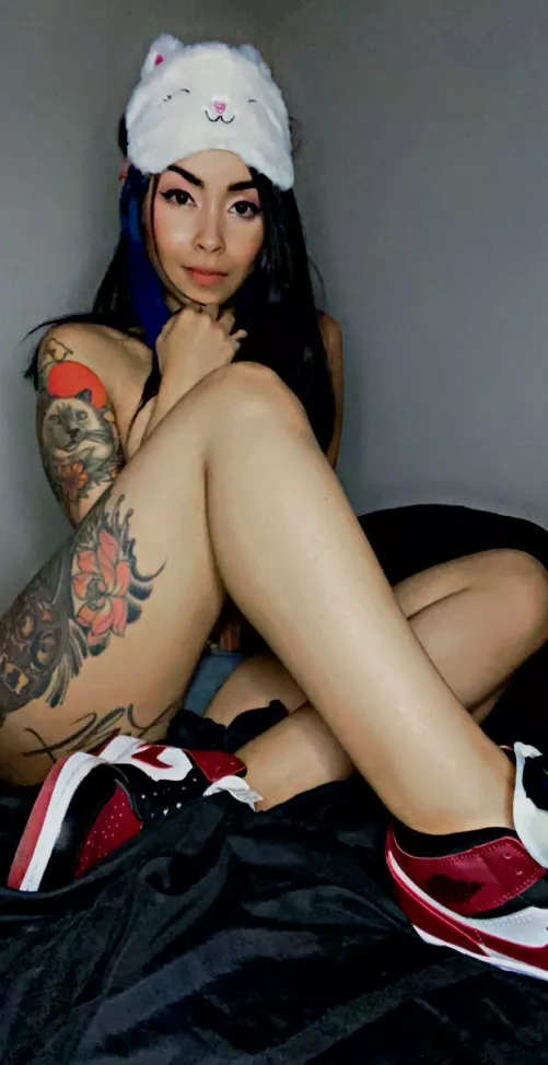 Can you handle my wild side?  by Kelly_FantasyX