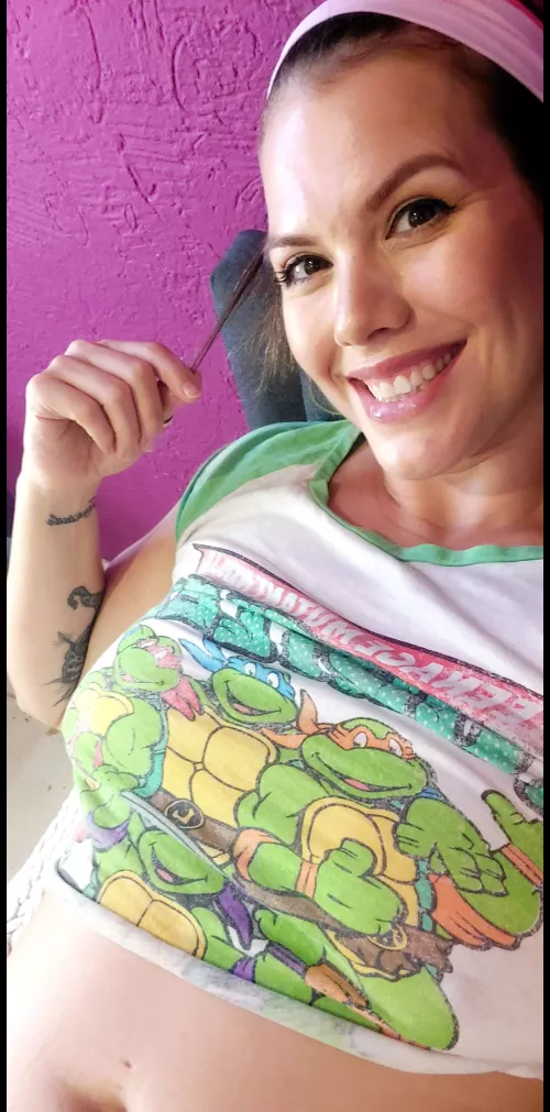 Chillin' in my favorite old tee by Lucky-Offer7043