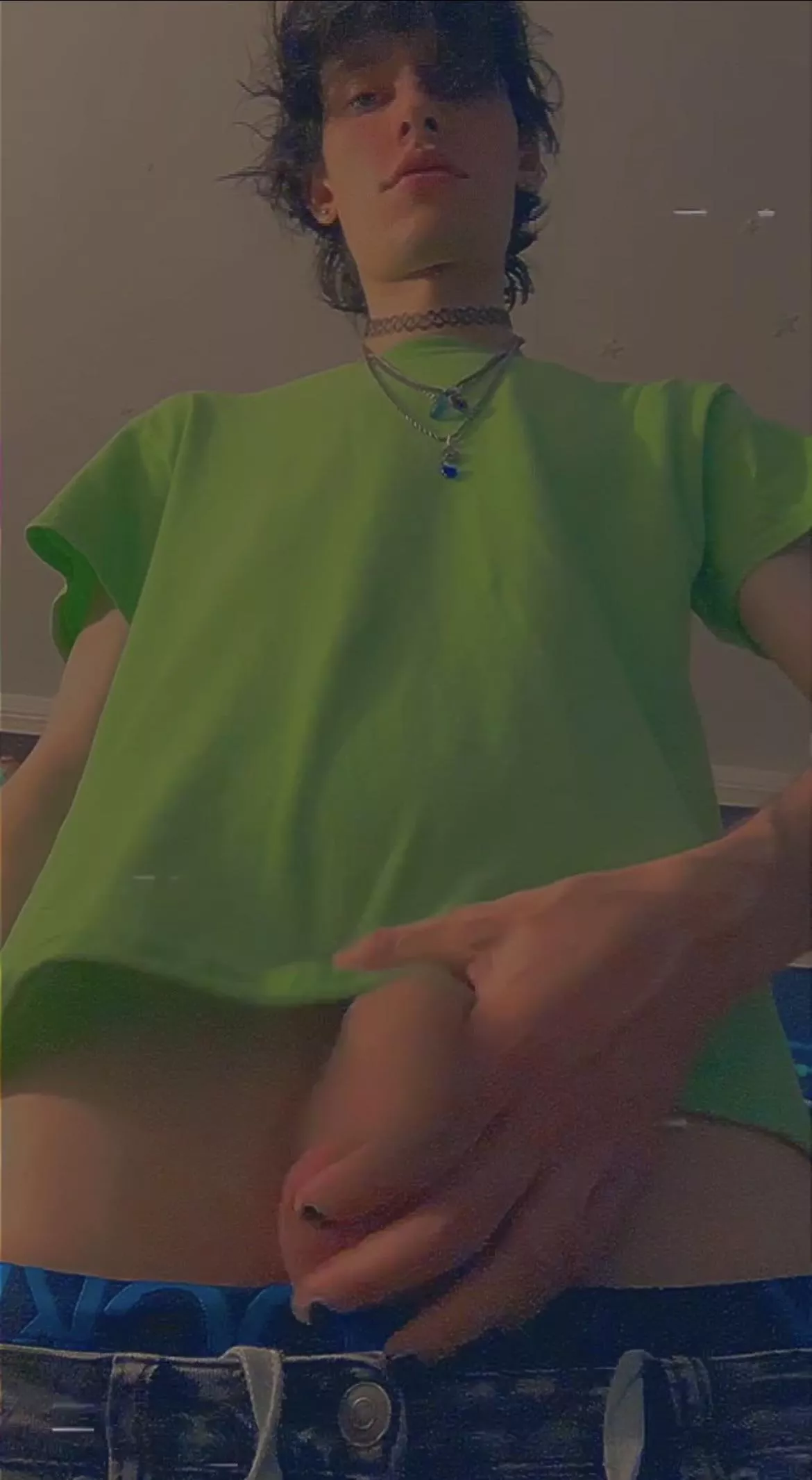 Cum play with me 💦 posted by TheStrayAlien