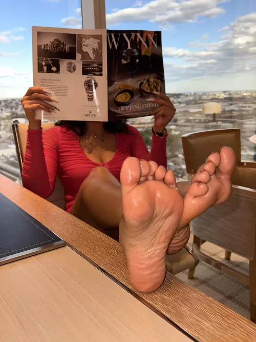 Feeling sexy - do you agree? [oc] by archnemesis0923