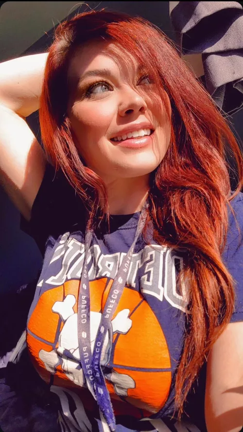 Happy almost Friday face F40 😃 by Hulahooper420