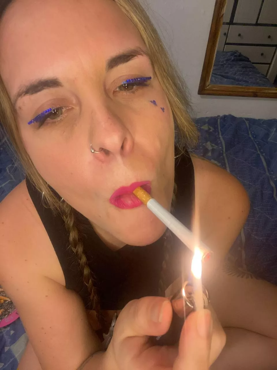 I had a bad day 🥺 Help me feel better ❤️‍🩹 🚬
  posted by SweetTanja