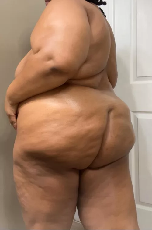 It’s been proven that my ass is breathtaking  by Courtney_bbw