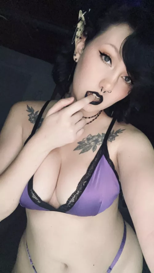 My body is BBC ready ;) by AlyxIvy