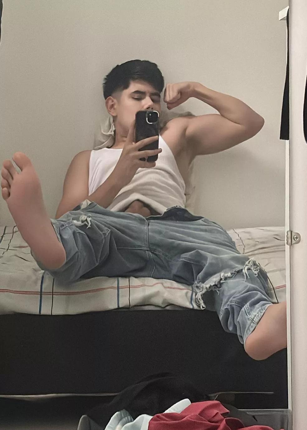 Seeking to trample you in every way💵 posted by NoahEithan-