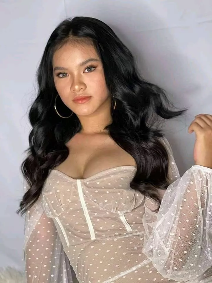 Sexy Asian with sexy body and huge tits on webcam now - Filipina.Webcam 🇵🇭 posted by asianwebcamgirls