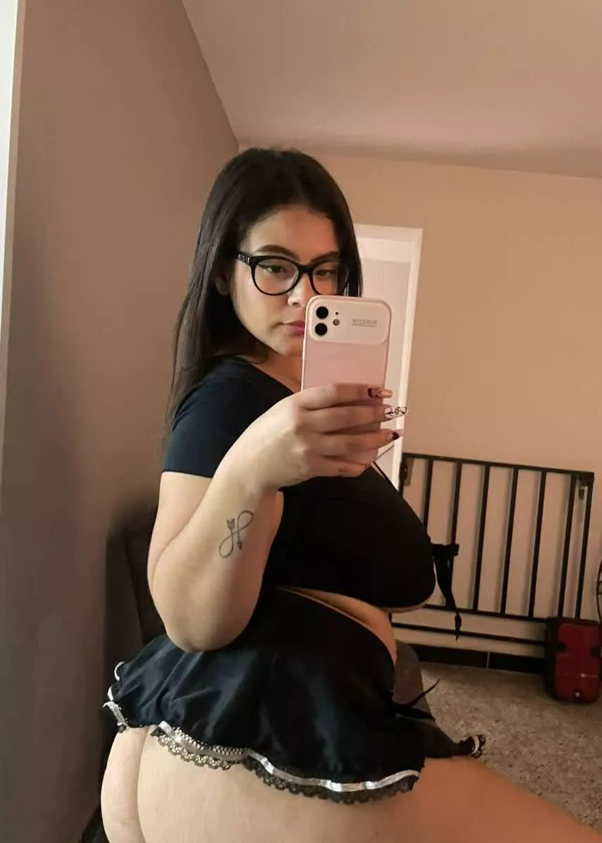 Teach me a lesson? posted by princezfiery