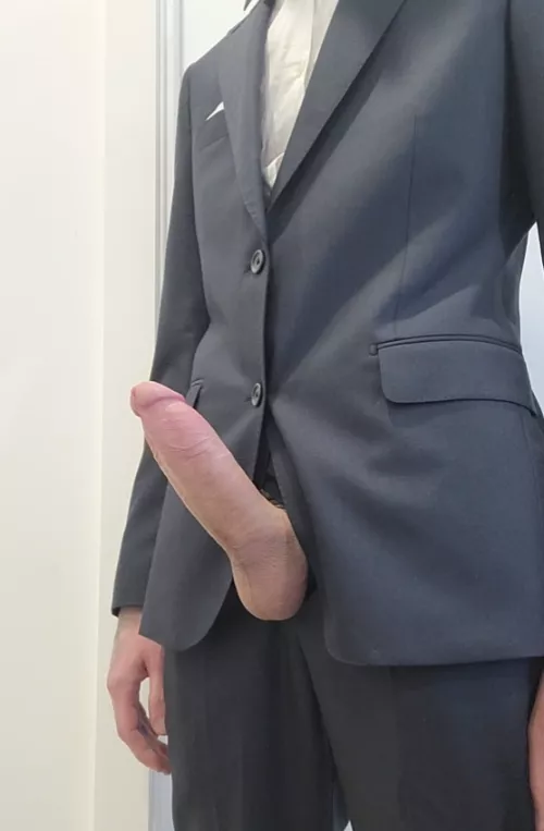 The groomsman will be hiding a big surprise by jonjon14141_