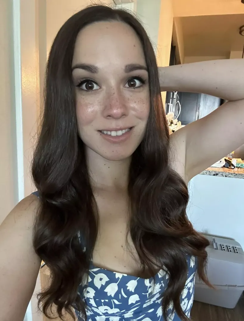 The weather today is just warm enough for a sundress.  by AlanaAraya