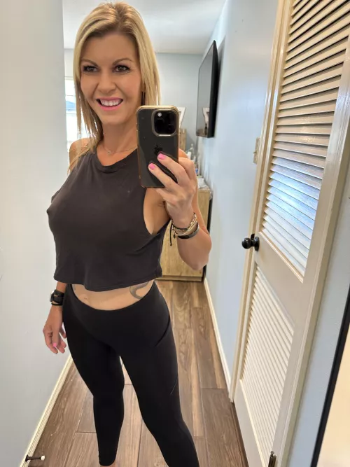 This top is so cute  by fitnesswife1983