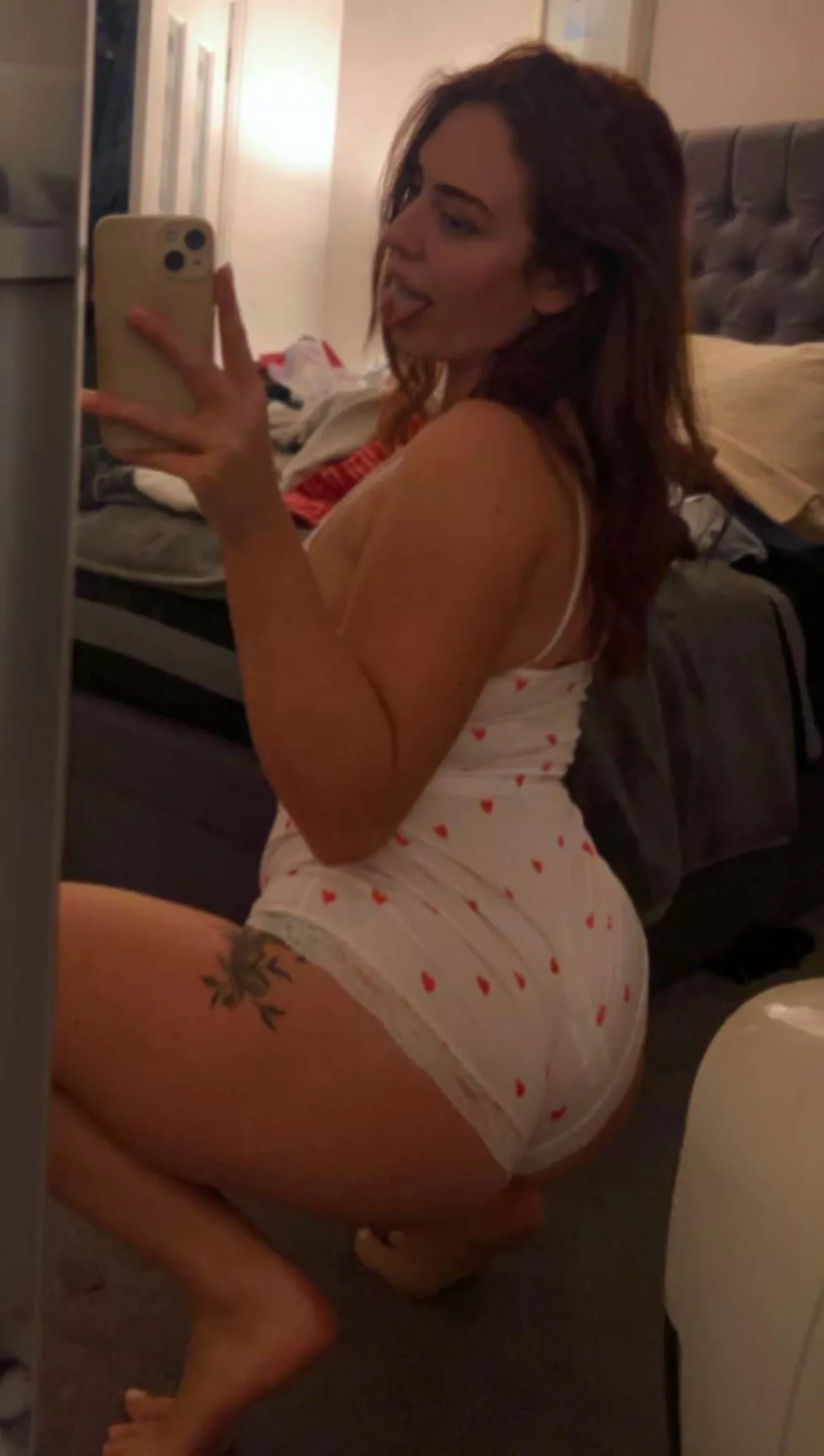 What does a White Girl need be “Built For BBC” posted by pr3ttykitty0203_