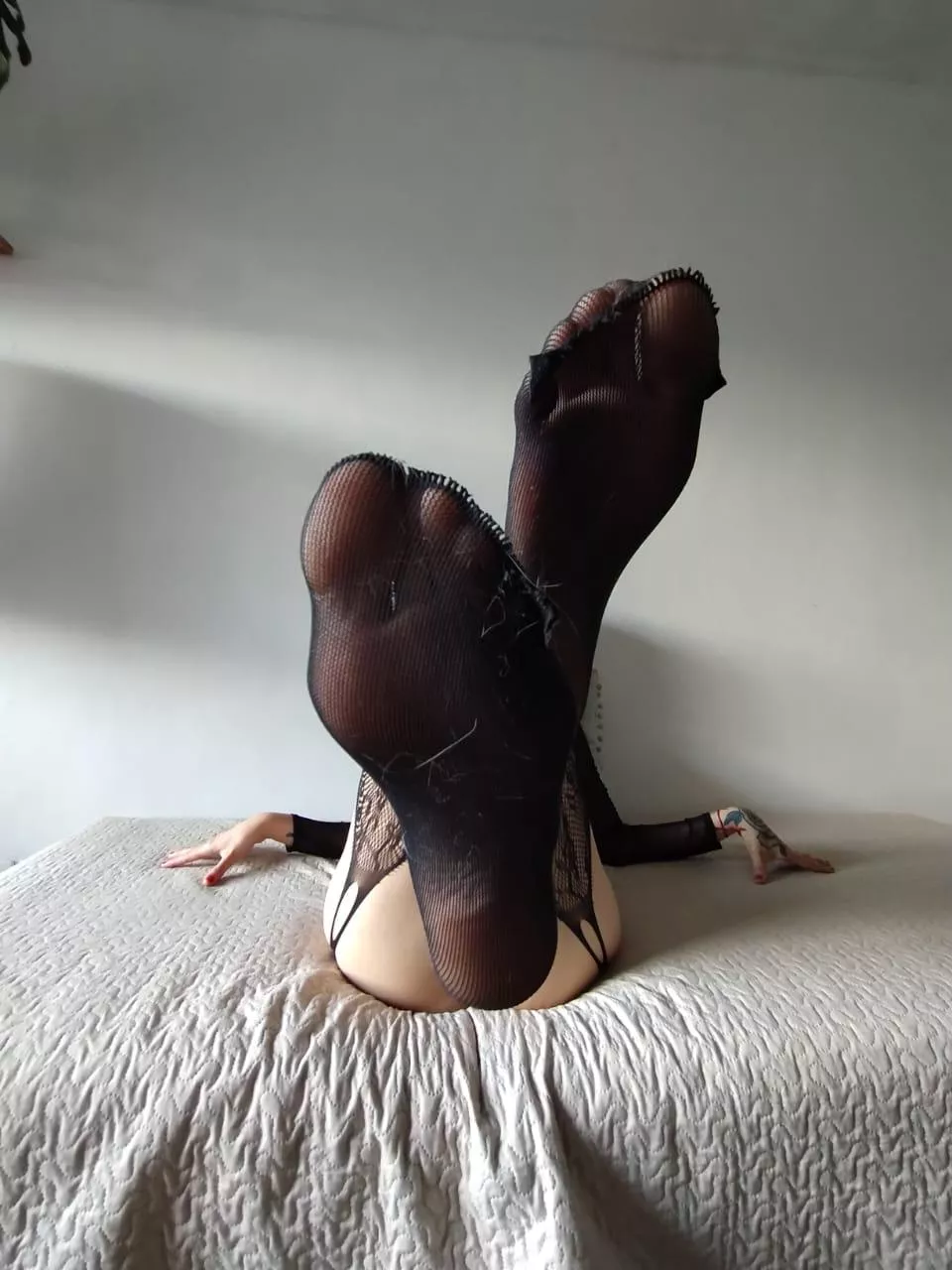 you dream of being a big loser, cuckolded and dominated I have no doubt !  posted by sixxxalazka