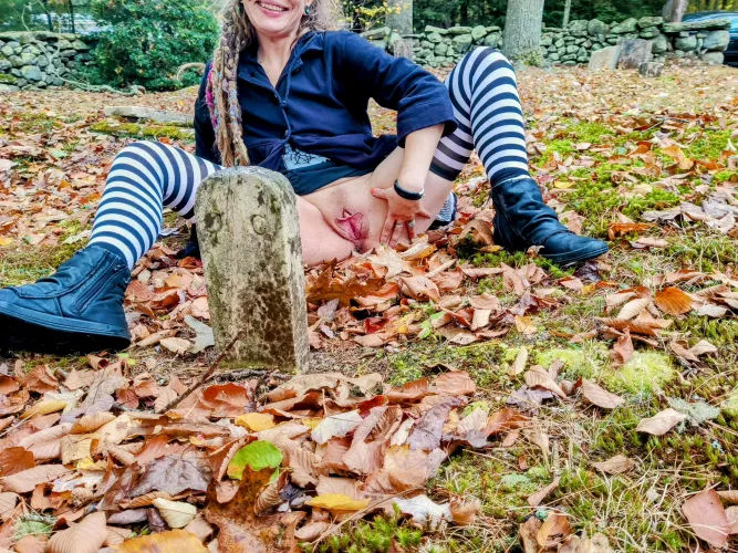 Cemetery 🖤🐈‍⬛️💀🧟‍♀️ by Status_Stand3678