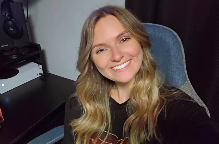 Cute face or no? by petiteblonde420