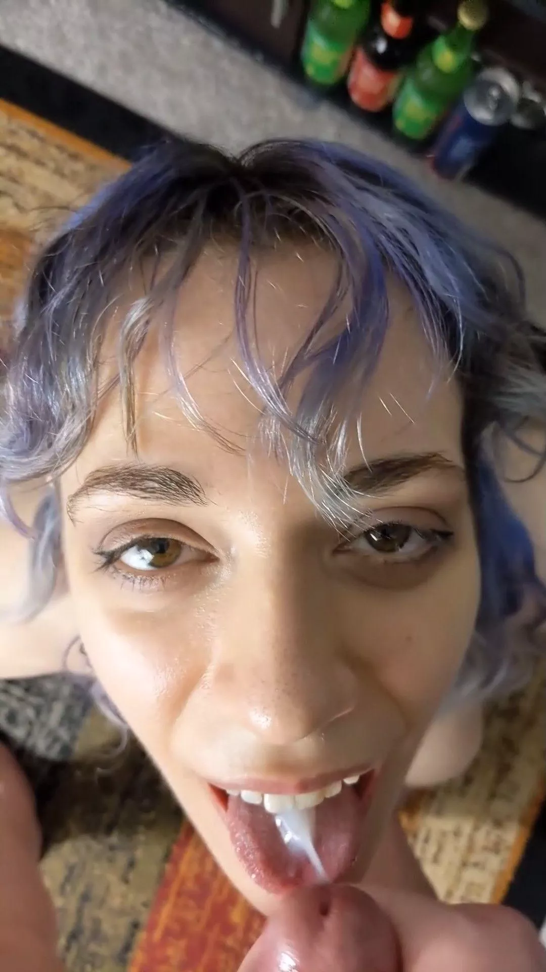 feed me posted by TaylorMorganHi